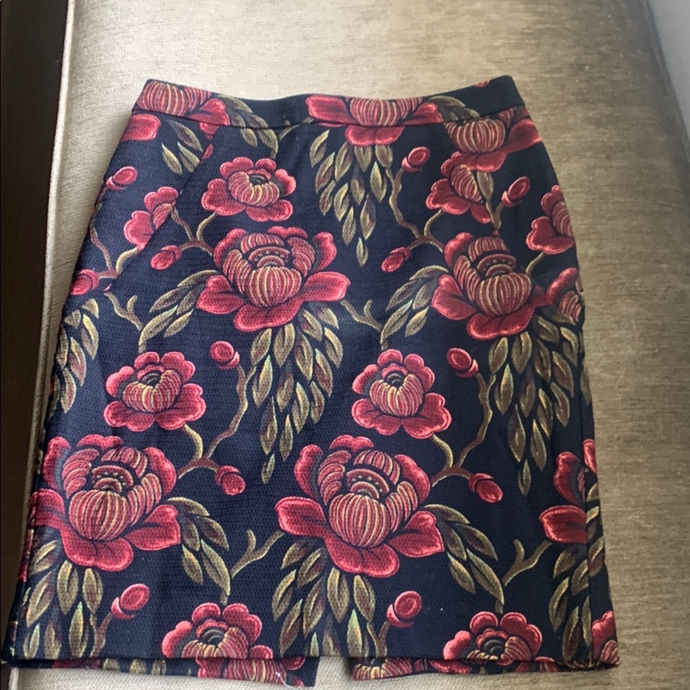 Floral Patterned Skirt - Red and Green